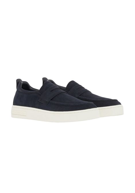 Slip-on in Suede con mostrina ARMANI EXCHANGE | Scarpe | XM002632 AF19687ZB004